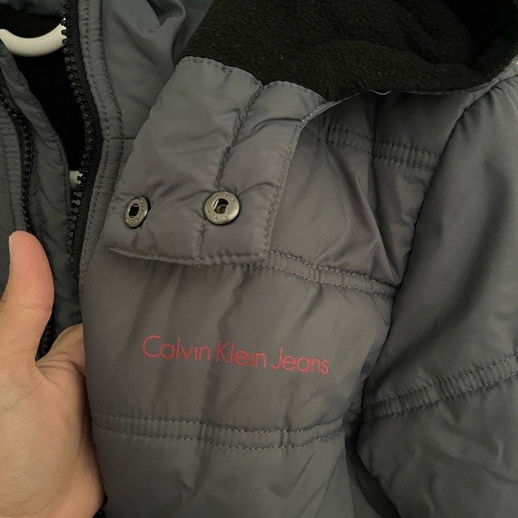 Boys winter puffer jacket - Picture 4 of 5